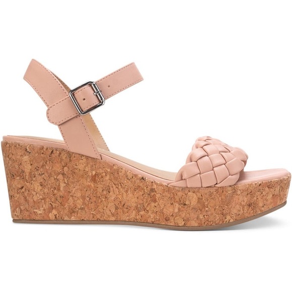 💥3/$30💥NIB - Sun + Stone Allvina Faux Leather Wedge Sandal in Blush - Size 9.5 - Picture 2 of 12